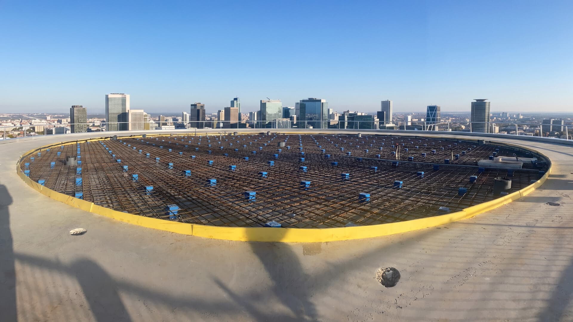Hospital helipad vibration isolation