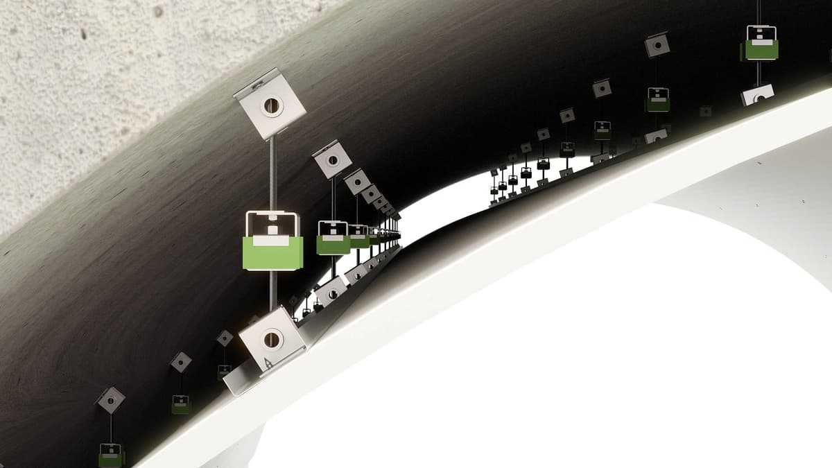 Alt image